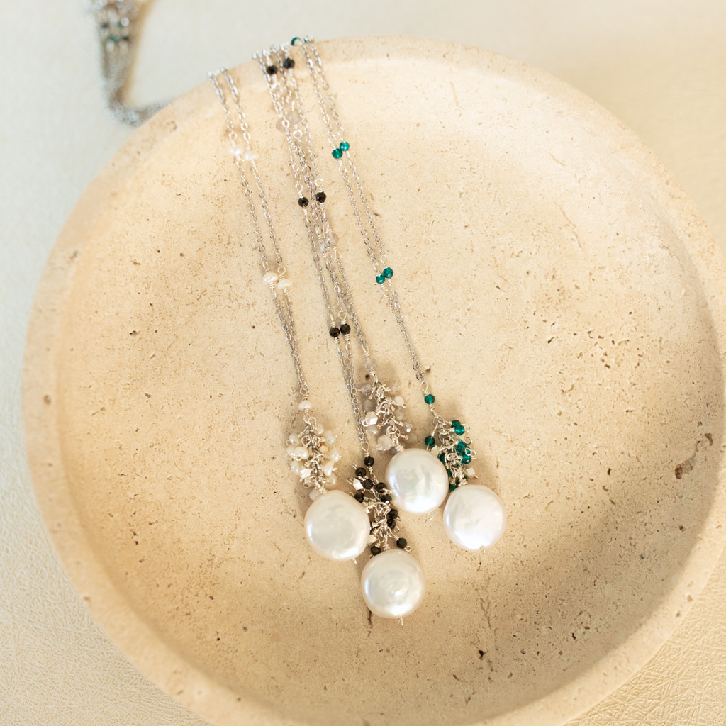 The Marea Pendant