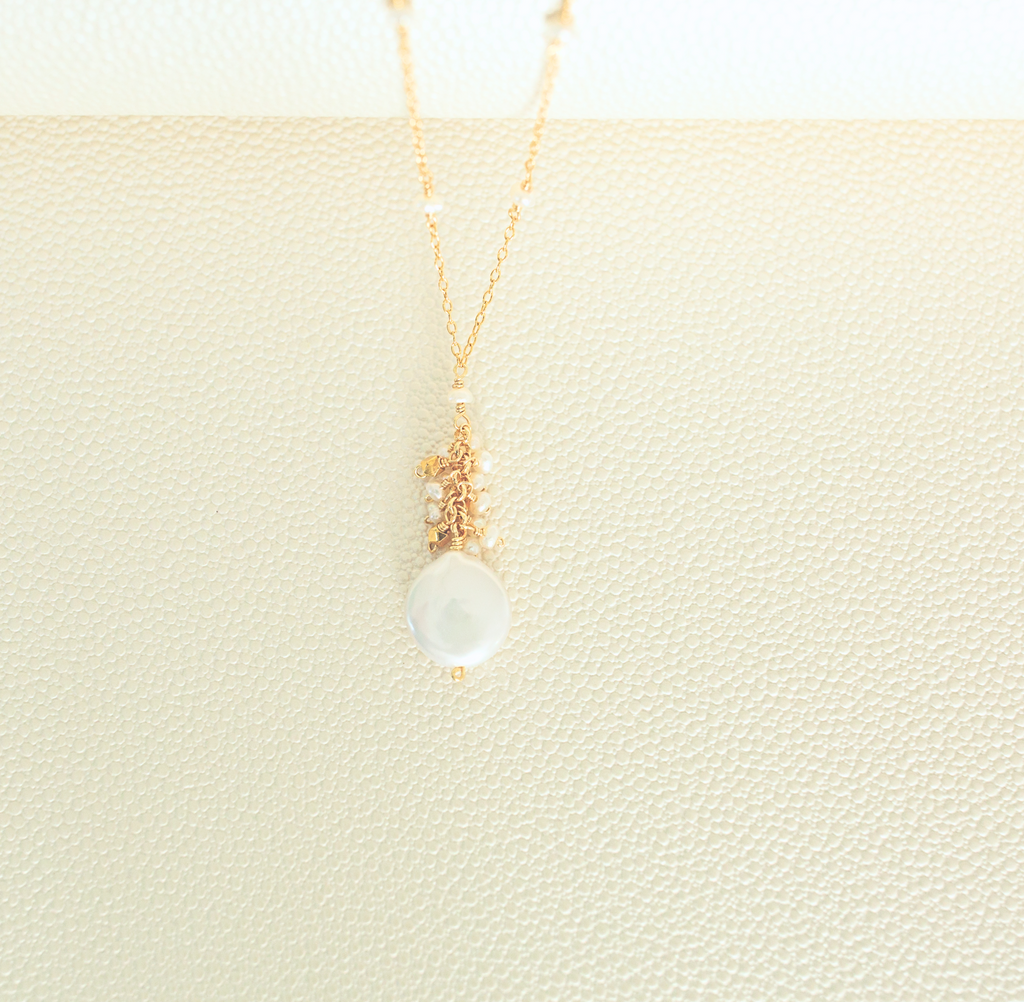 The Marea Pendant