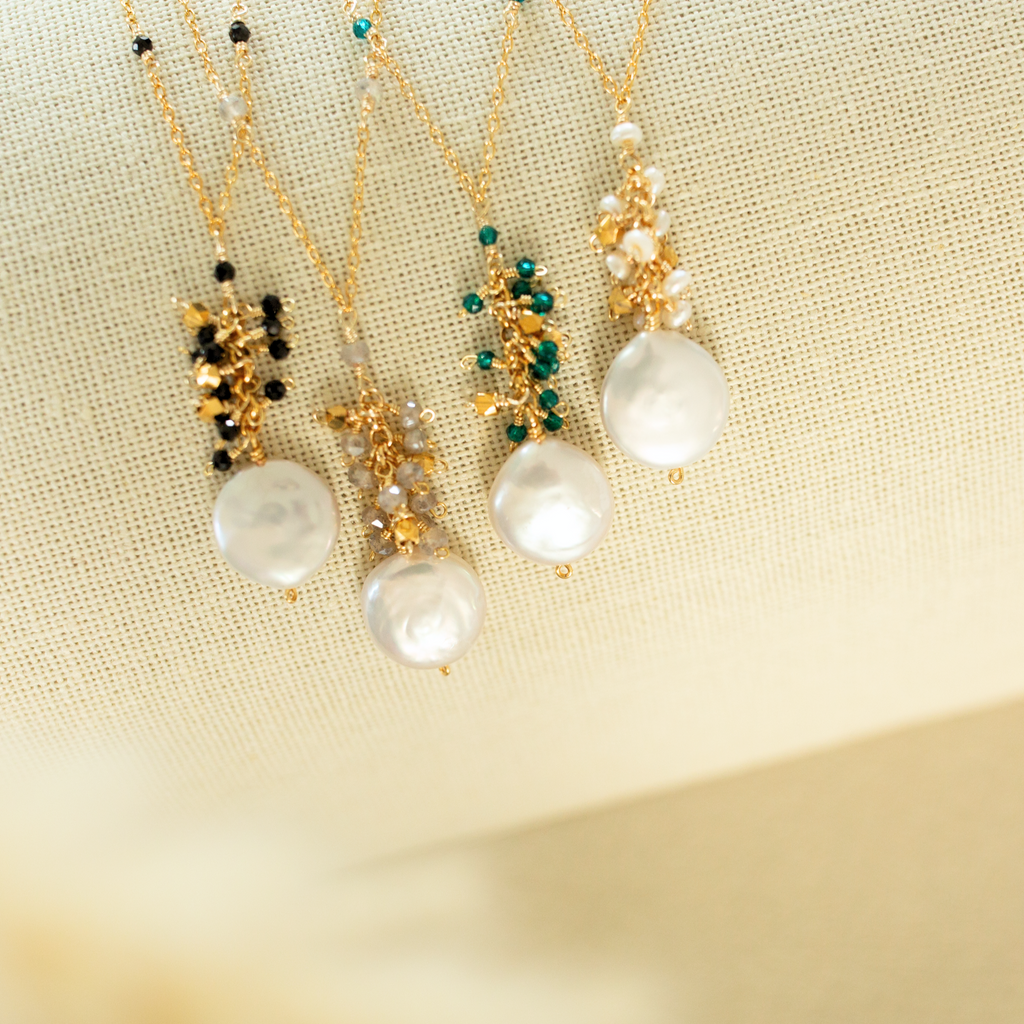 The Marea Pendant