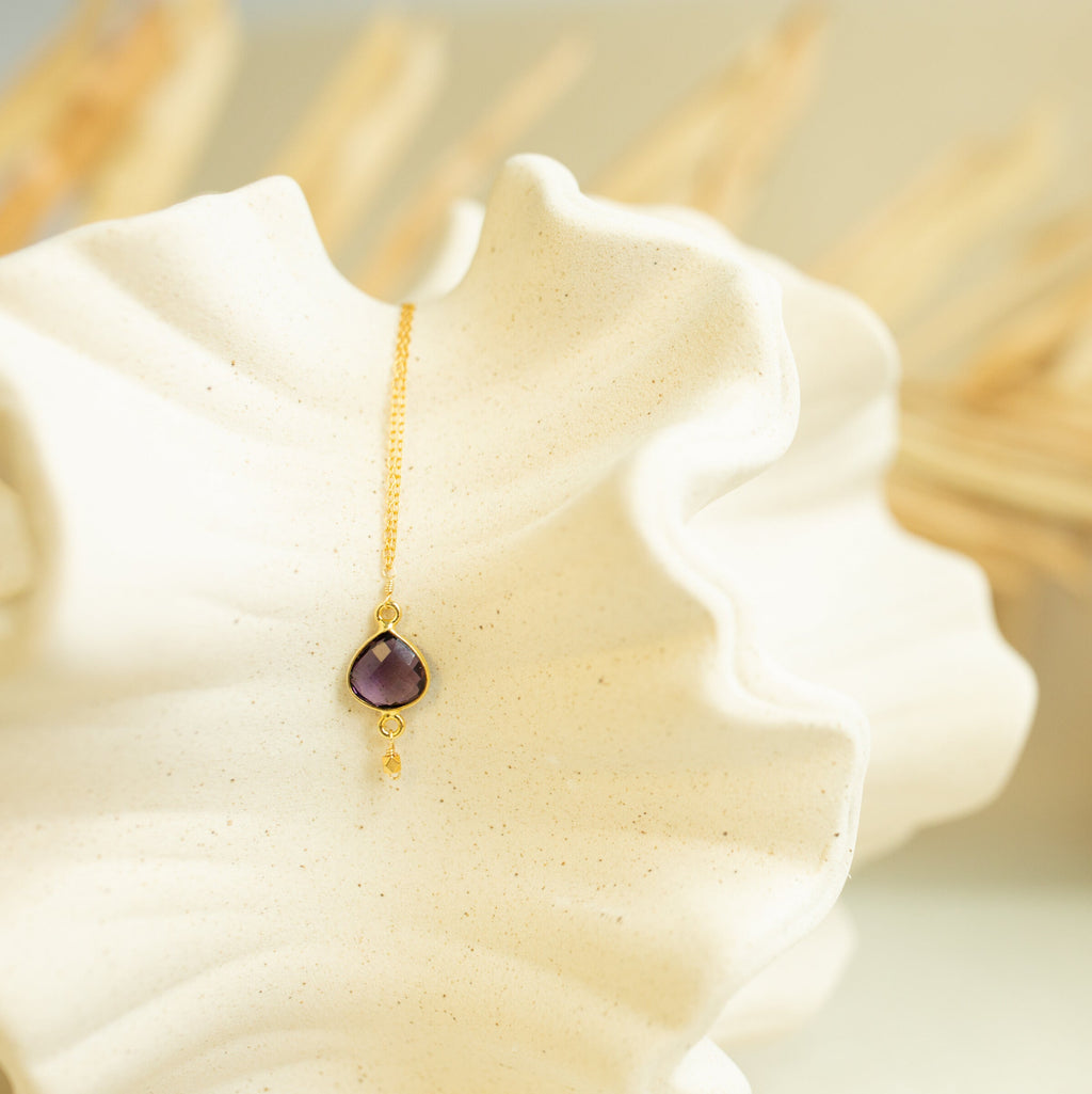 The Amethyst — natural amethyst pendant necklace with a fine golden chain, additional view 4