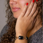 The Noir Bracelet — black onyx link bracelet with golden metal details, additional view 2