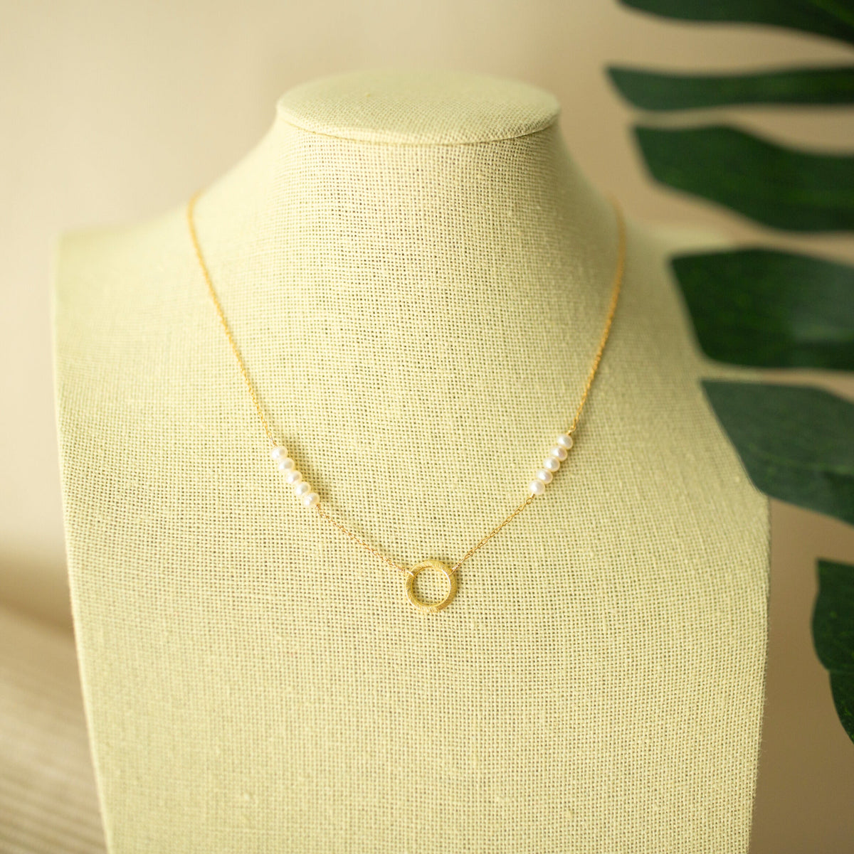 The Pearl — pearl necklace with gold-plated silver details, additional view 3