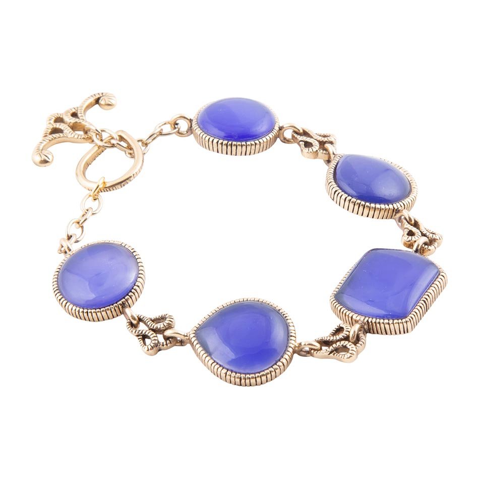 The Azure Bracelet — blue agate link bracelet with golden metal details, additional view 3